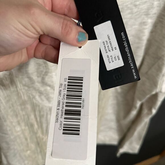 Sachin + Babi Jette's  Fringe Pullver Sweatshirt Cream Heather Gray Size XS NWT - Picture 5 of 17